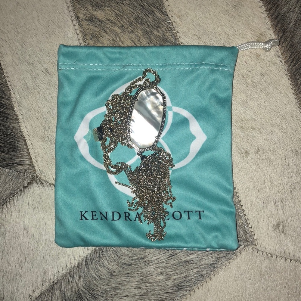 Kendra Scott long necklace